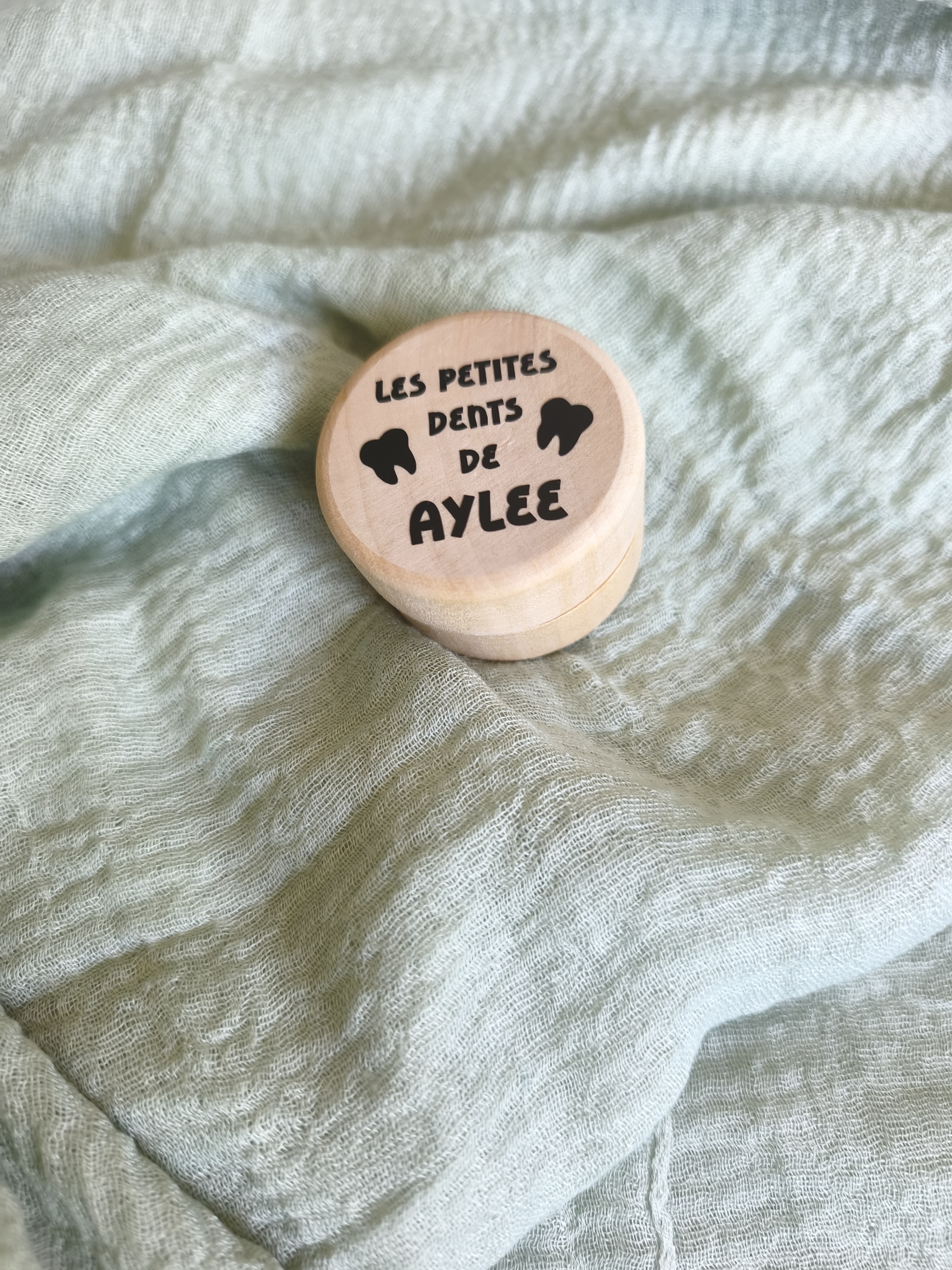 Boîte à dents personnalisée